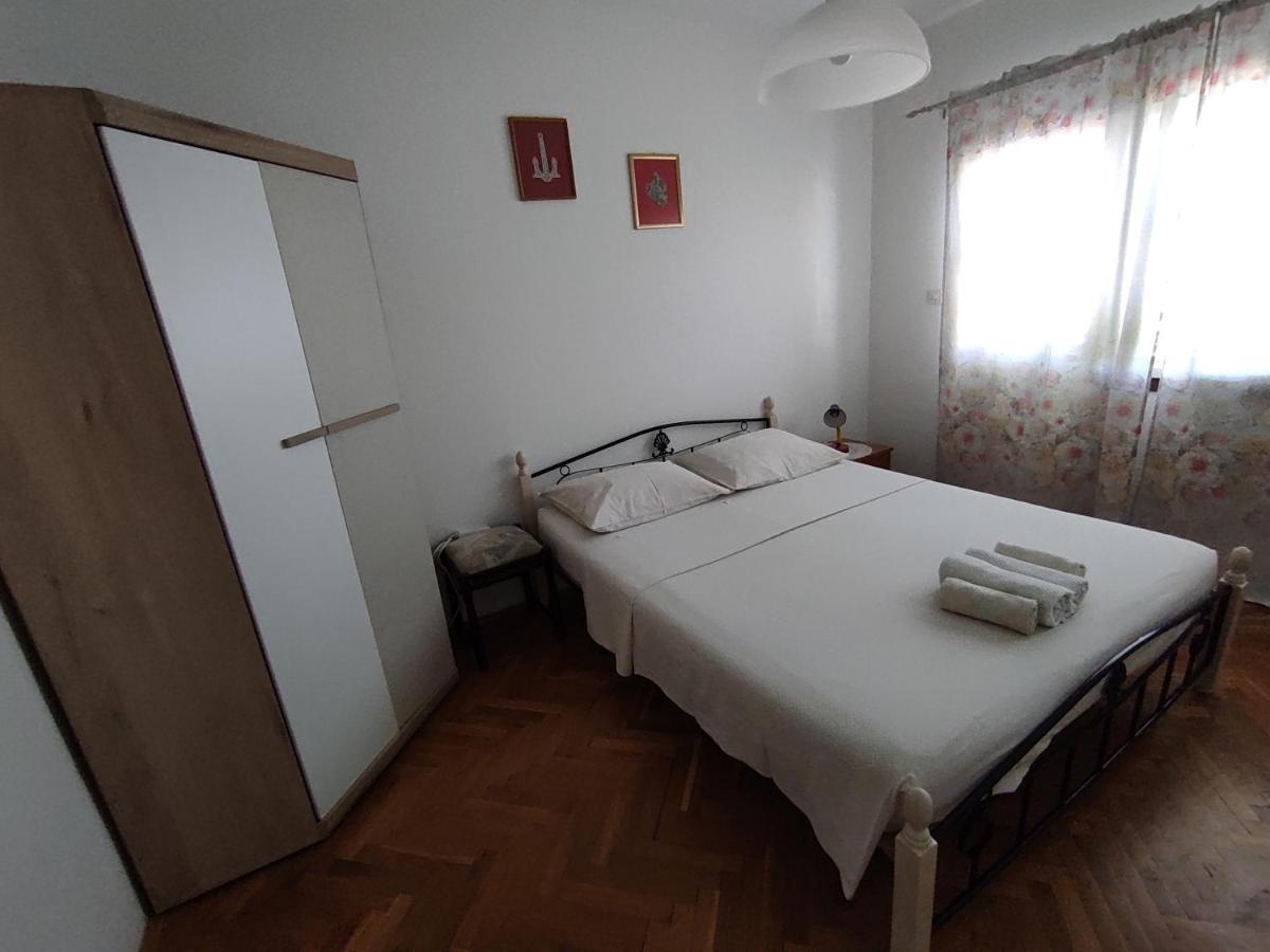 Apartments By The Sea Trpanj, Peljesac - 15995 Exterior photo